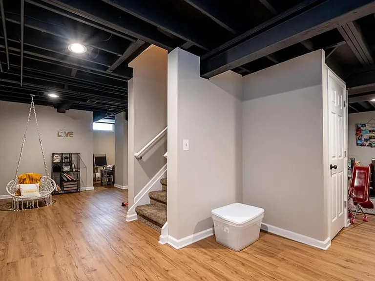 1760 Dogwood Trl — Photo 35