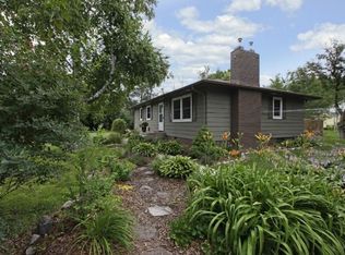 300 Vicksburg Ln N, Plymouth, MN 55447