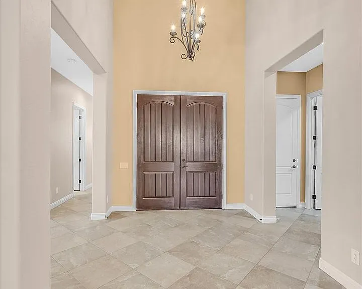 2809 Sisteron Ct — Photo 3