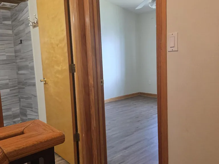 3915 Mount Sterling Ave — Photo 11
