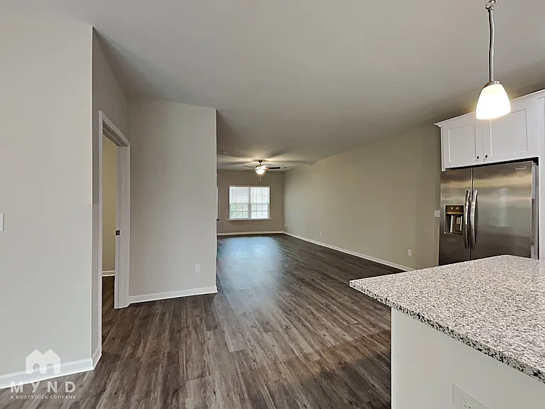 1513 Allenbrook Dr — Photo 9