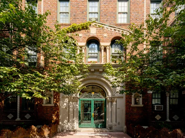 277 Washington Avenue image 12 of 12