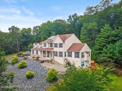 142 Daffodil Dr, East Stroudsburg, PA, 18301