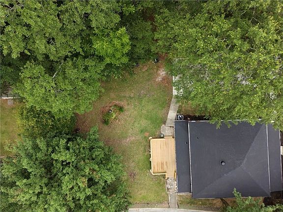 2nd image of 6259 Johnson St