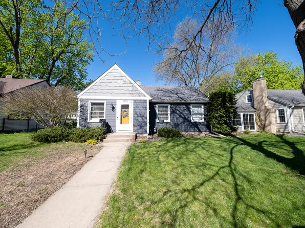 3232 Idaho Ave S, Saint Louis Park, MN 55426