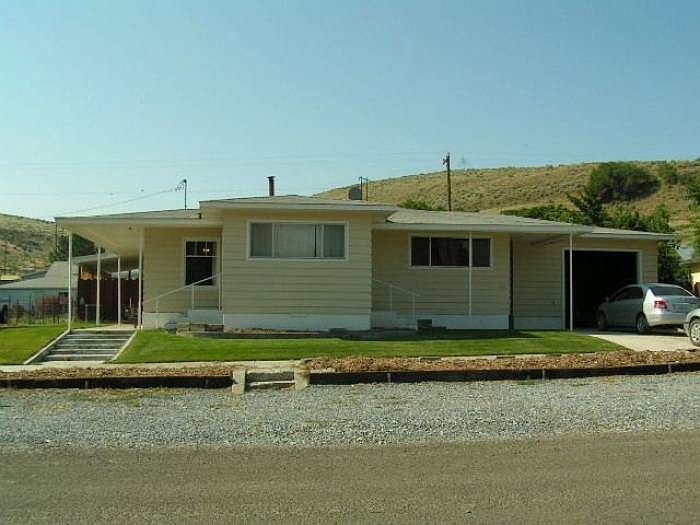 Front of house