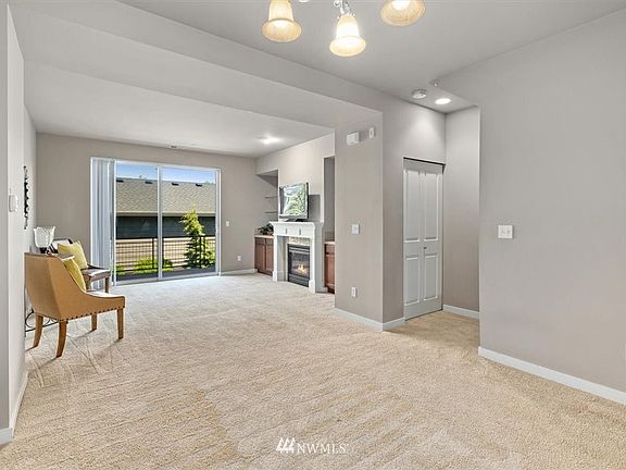 **Photo is of Unit I-104 - Colors and materials may vary slightly**