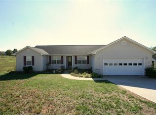 1578 Angela Ct, Lincolnton, NC 28092