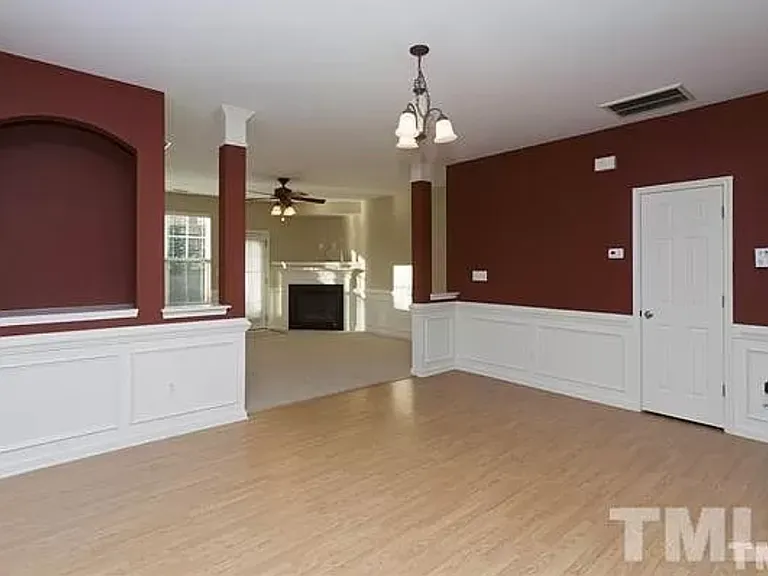 8821 Camden Park Dr #1 — Photo 4