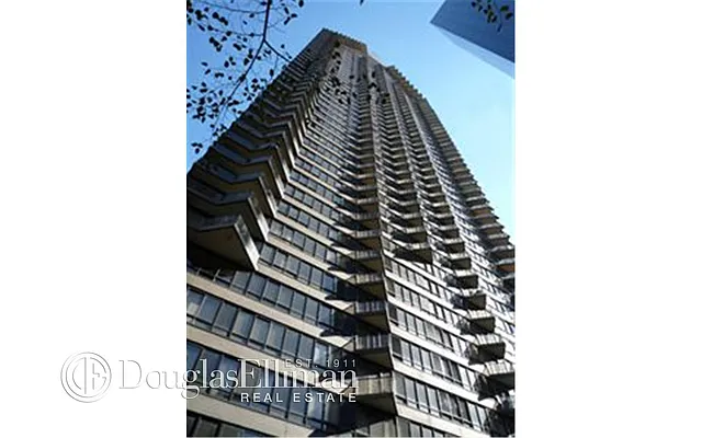 Rented by Douglas Elliman | media 53