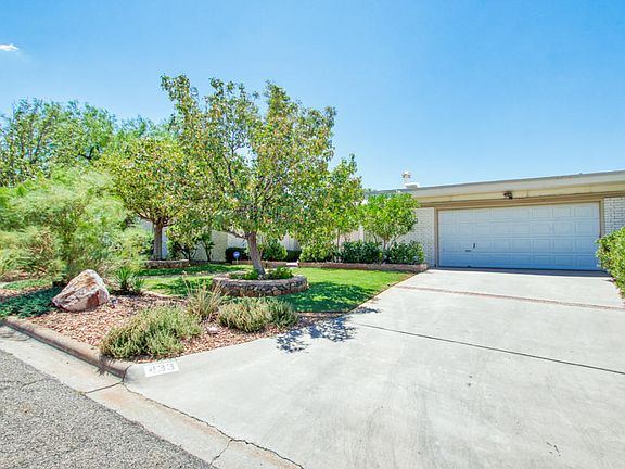 3rd image of 433 Borealis Ln
