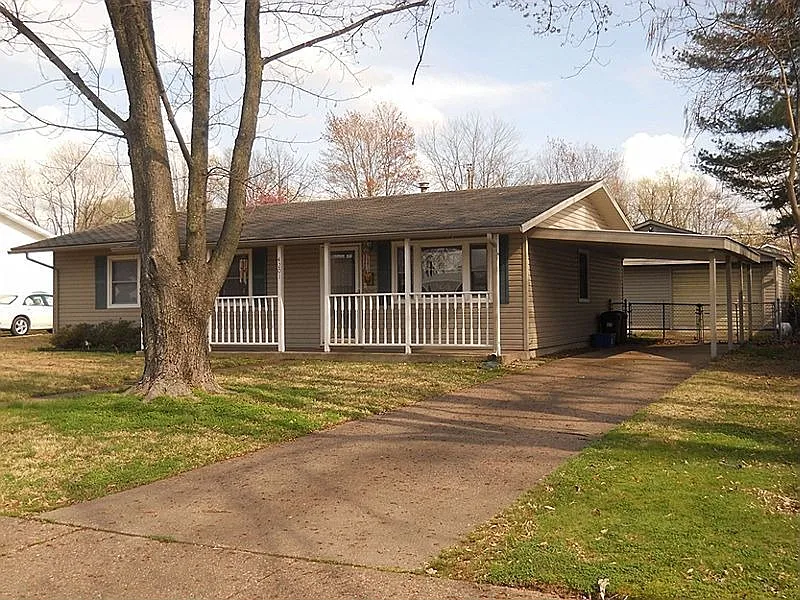 4201 Tremont Rd photo 1
