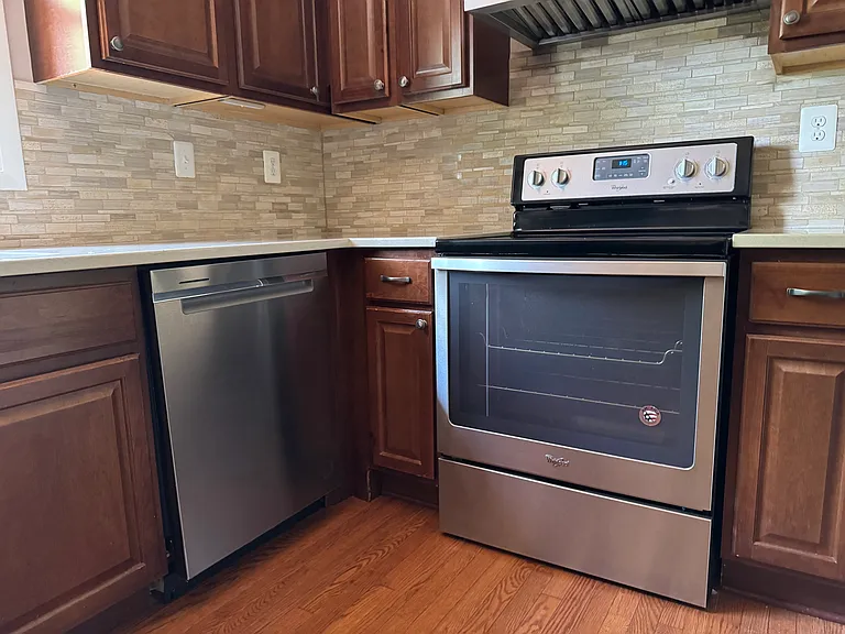Dishwasher,