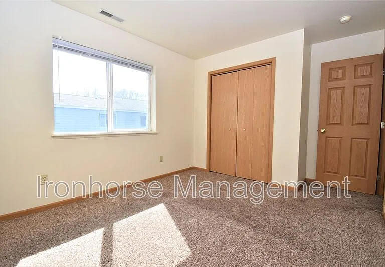 2431 Wheeler Dr #C — Photo 11
