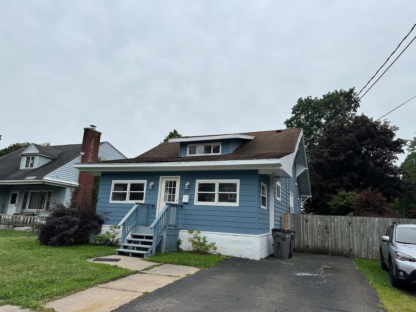 For Rent Spacious 4-Bedroom Home with Modern Upgrades! — Photo 2