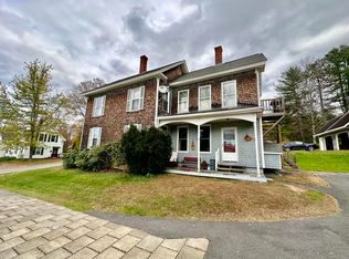 59 Maple St, Dexter, ME 04930