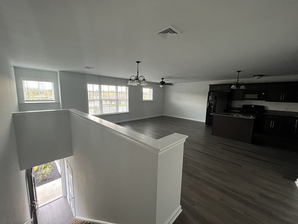 1047 Cetronia Rd 4, Breinigsville, PA 18031 Zillow