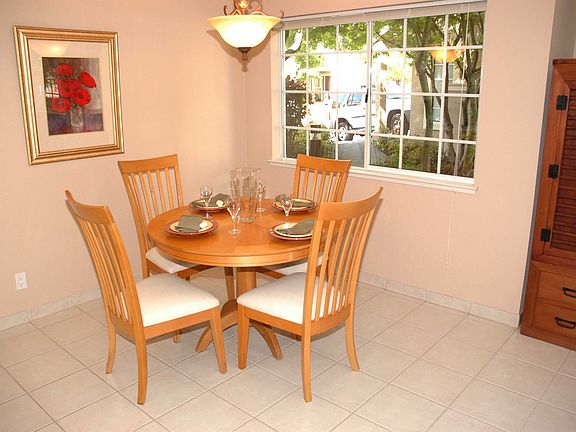 Formal dining room