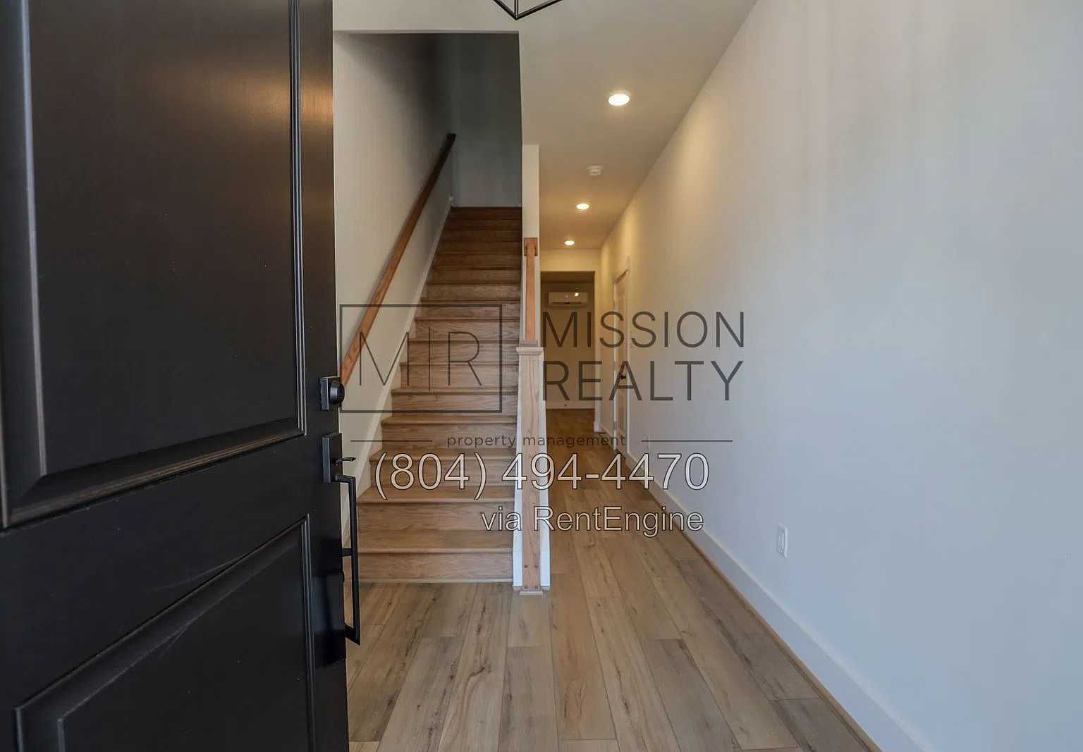 3 bed, 4.0 bath, 1955 sqft, $3,000 — Photo 4