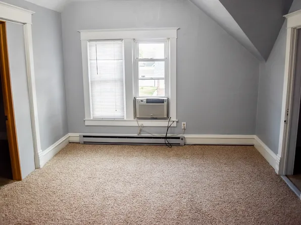 3103 Dodge Ave, Sioux City, IA 51106