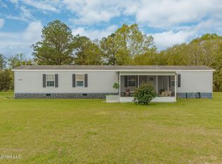 143 Katie Eubanks Rd, Lucedale, MS 39452