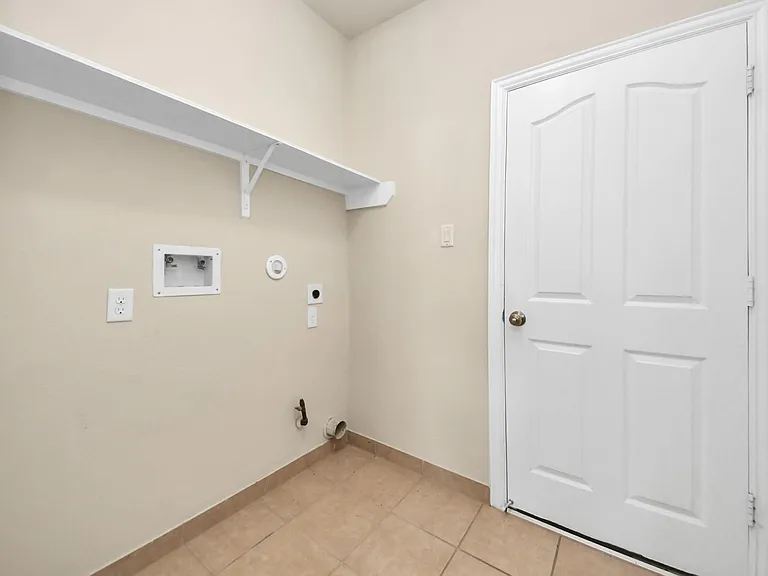 24503 Hikers Bend Dr — Photo 32