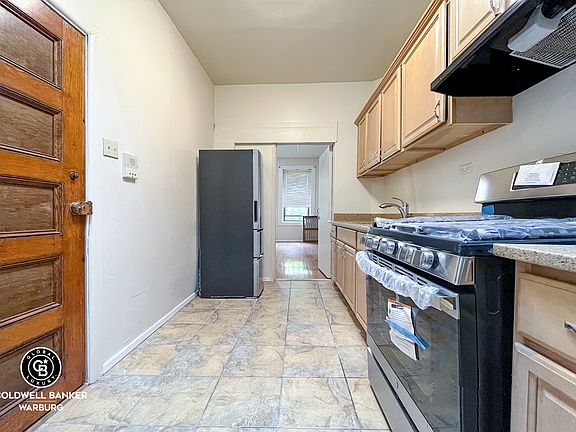 3rd image of 159 W 120th St APT 4