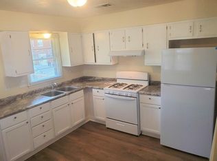 4729 Erskine St #5, Omaha, NE 68104