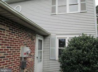 119 S 4th St, Womelsdorf, PA 19567