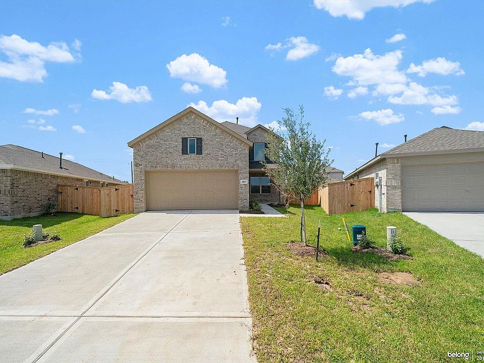 3167 Savannah Rose Dr