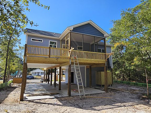 2nd image of 2804 W Oak Island Drive