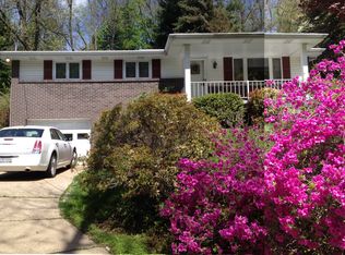 926 Simpson Howell Rd, Elizabeth, PA 15037