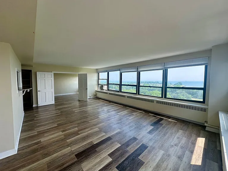 4180 Marine Terrace Apartments — Photo 221