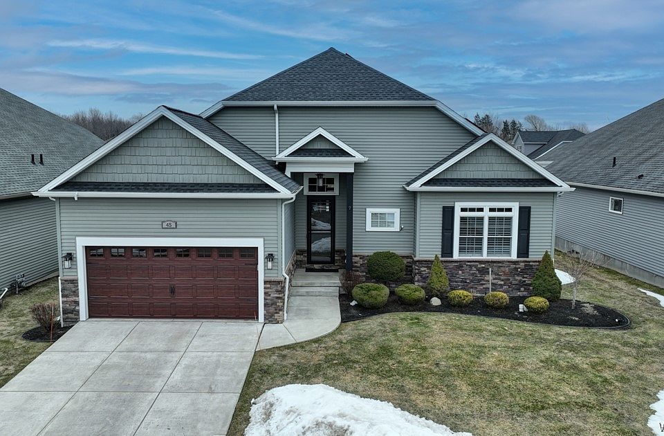 1st image of 45 Nicole Ct