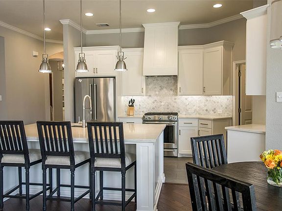 5th image of 10602 Stone Falls Ln