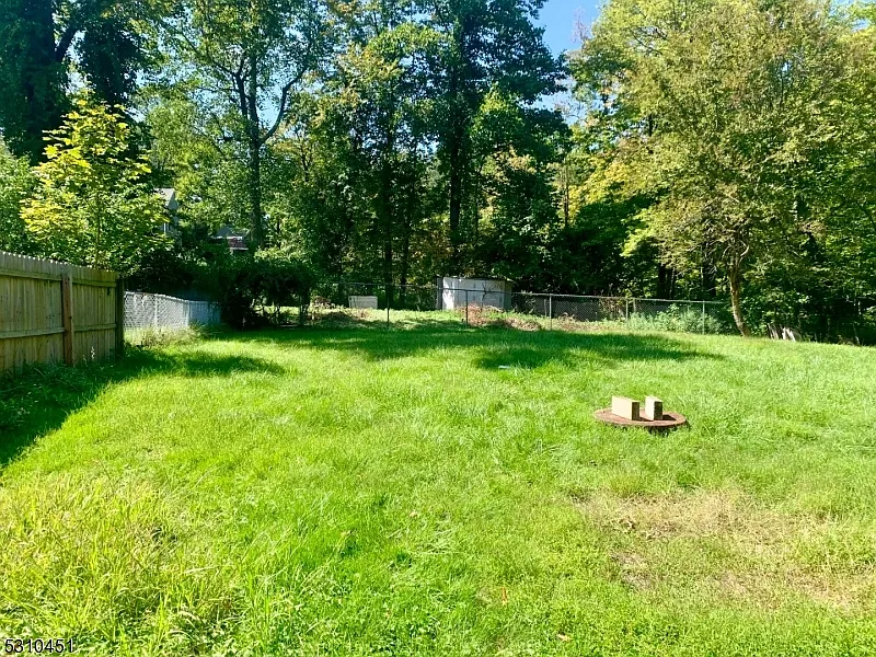 2 bed, 1.0 bath, $2,225 — Photo 4