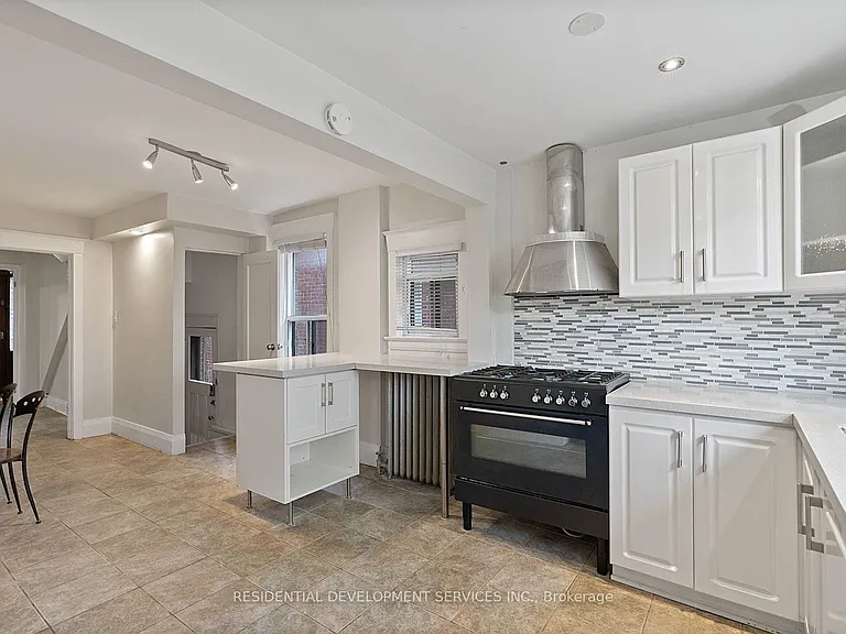 363 Strathmore Blvd — Photo 9