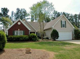 5627 Mohave Ct, Flowery Branch, GA 30542