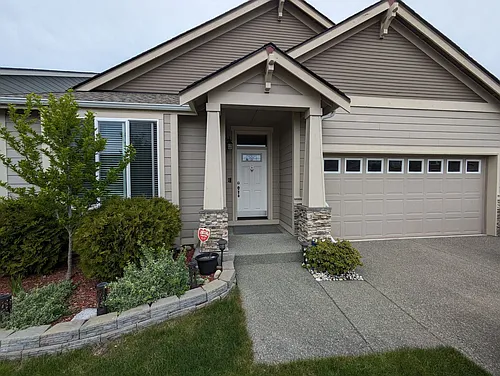 9546 6th Way SE Photo 1