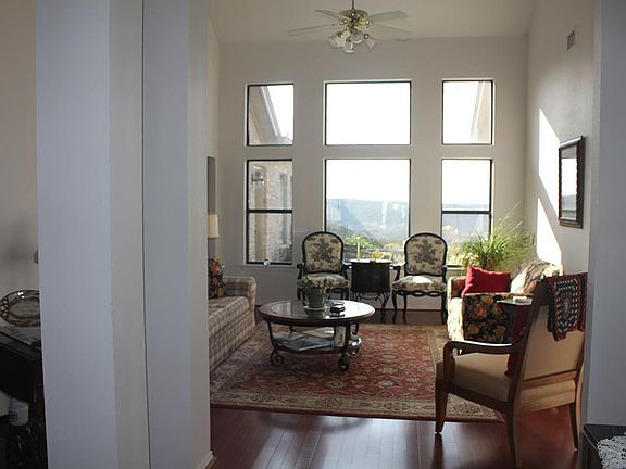 3rd image of 115 Mesa Del Sol