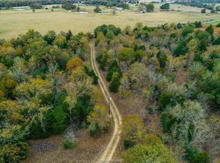 9066 S Tidwell Prairie Rd, Calvert, TX 77837