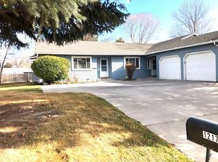 1217 Centennial Dr, Montrose, CO 81401