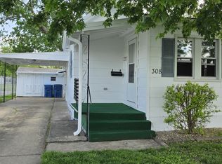 308 Madison St, Highland, IL 62249