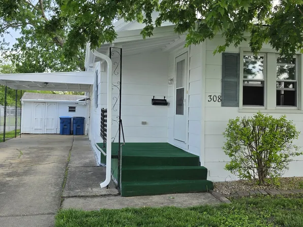 308 Madison St, Highland, IL 62249