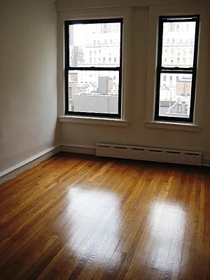 Rented by City Connections Realty | media 27