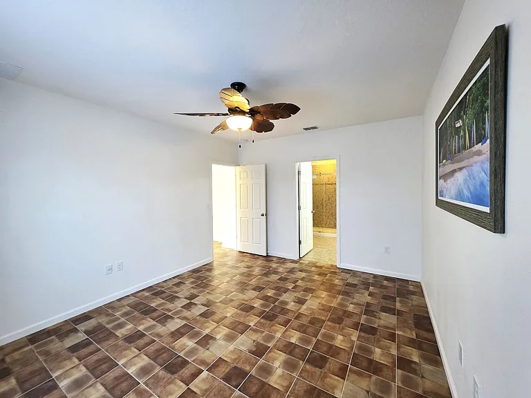 1440 Lexington Sq SW — Photo 21