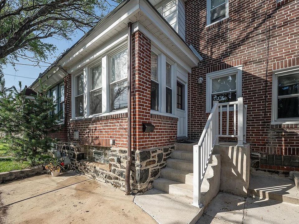 1st image of 71 Barker Ave