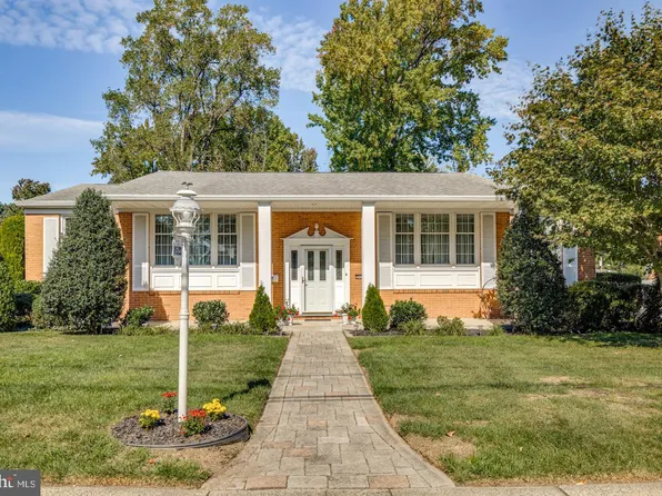 8523 Rudderow Ave, Pennsauken, NJ 08109