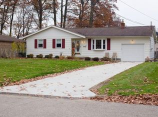 4657 Crabwood Dr, Youngstown, OH
