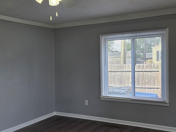 5th image of 30555 Brush St